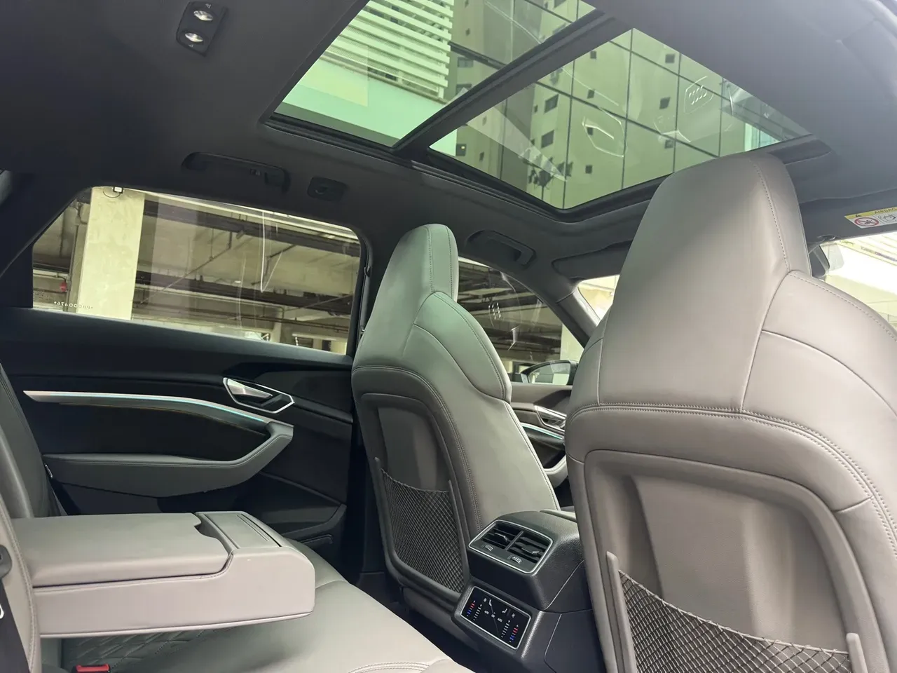 Audi E-tron - Imagem 9