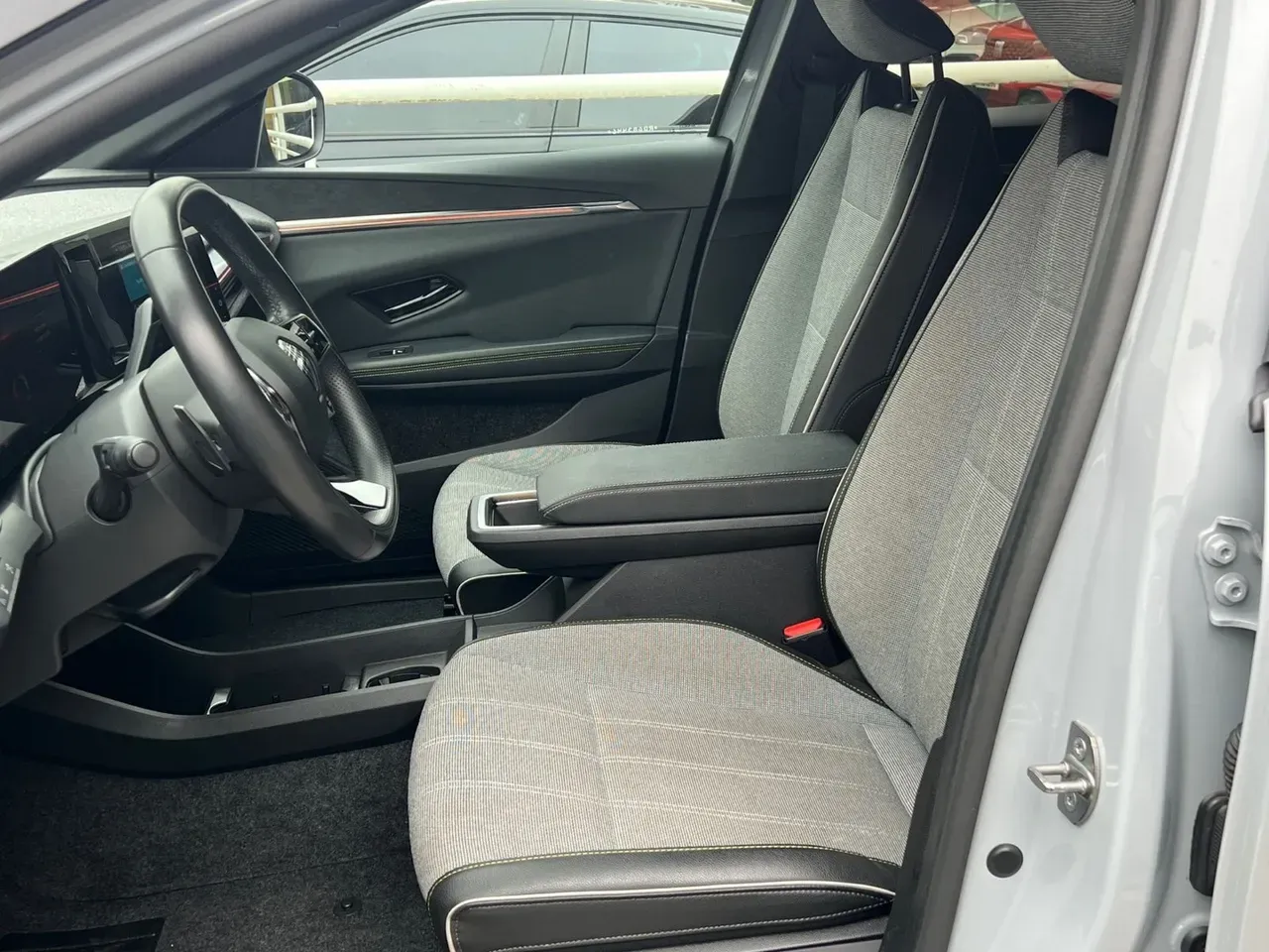 Renault Megane E-tech Electric - Imagem 9