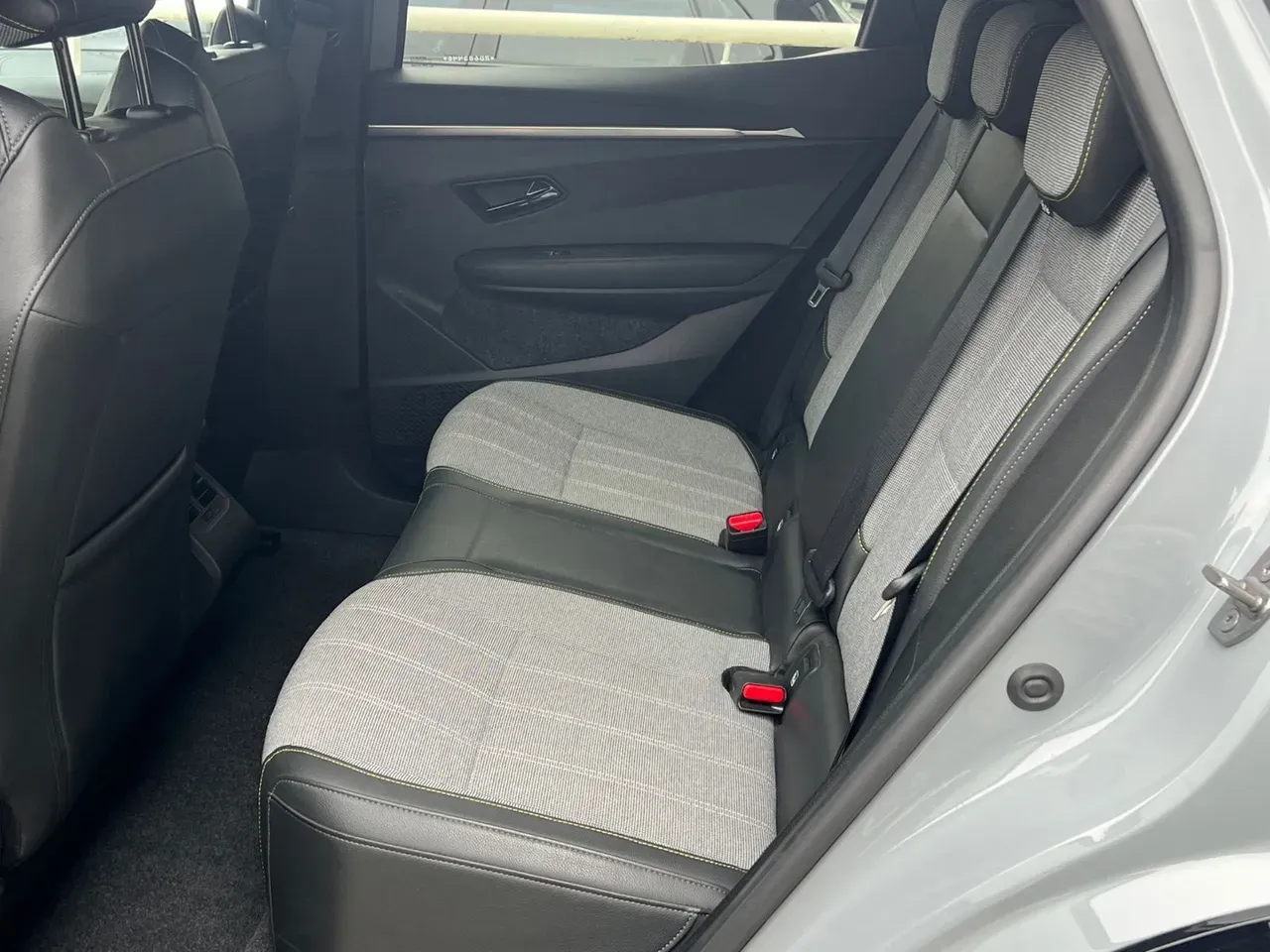 Renault Megane E-tech Electric - Imagem 12