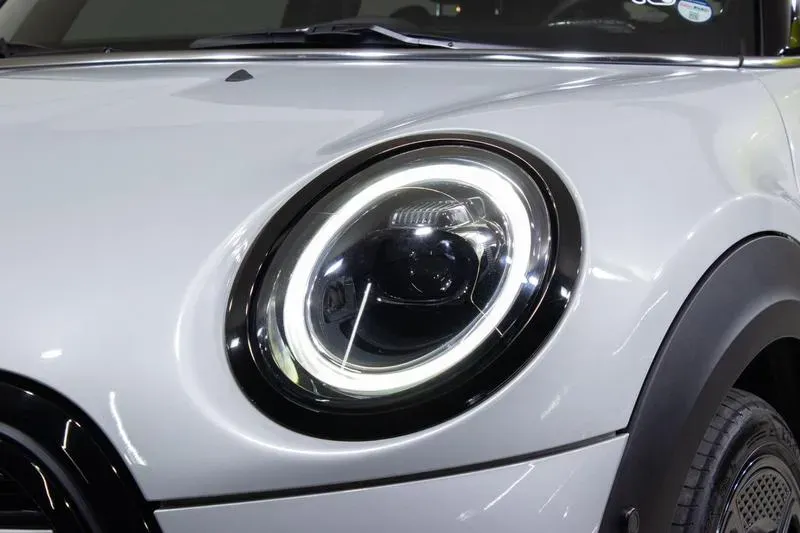 Mini CooperSE - Imagem 3