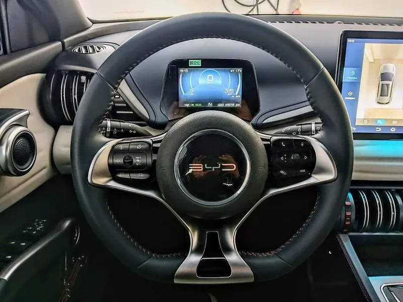 BYD Yuan Plus - Imagem 9