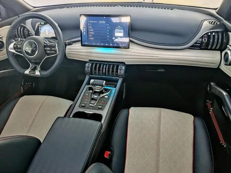 BYD Yuan Plus - Imagem 11