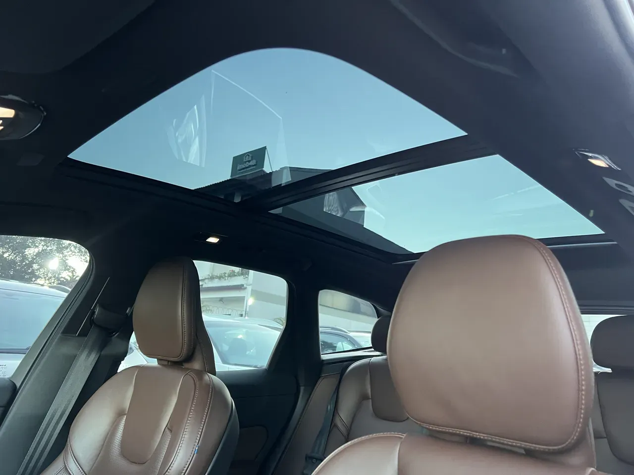 Volvo Xc60 Recharge Plug-in Hybrid - Imagem 7