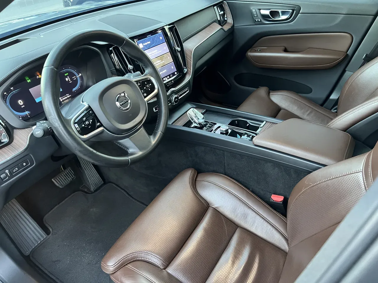 Volvo Xc60 Recharge Plug-in Hybrid - Imagem 8