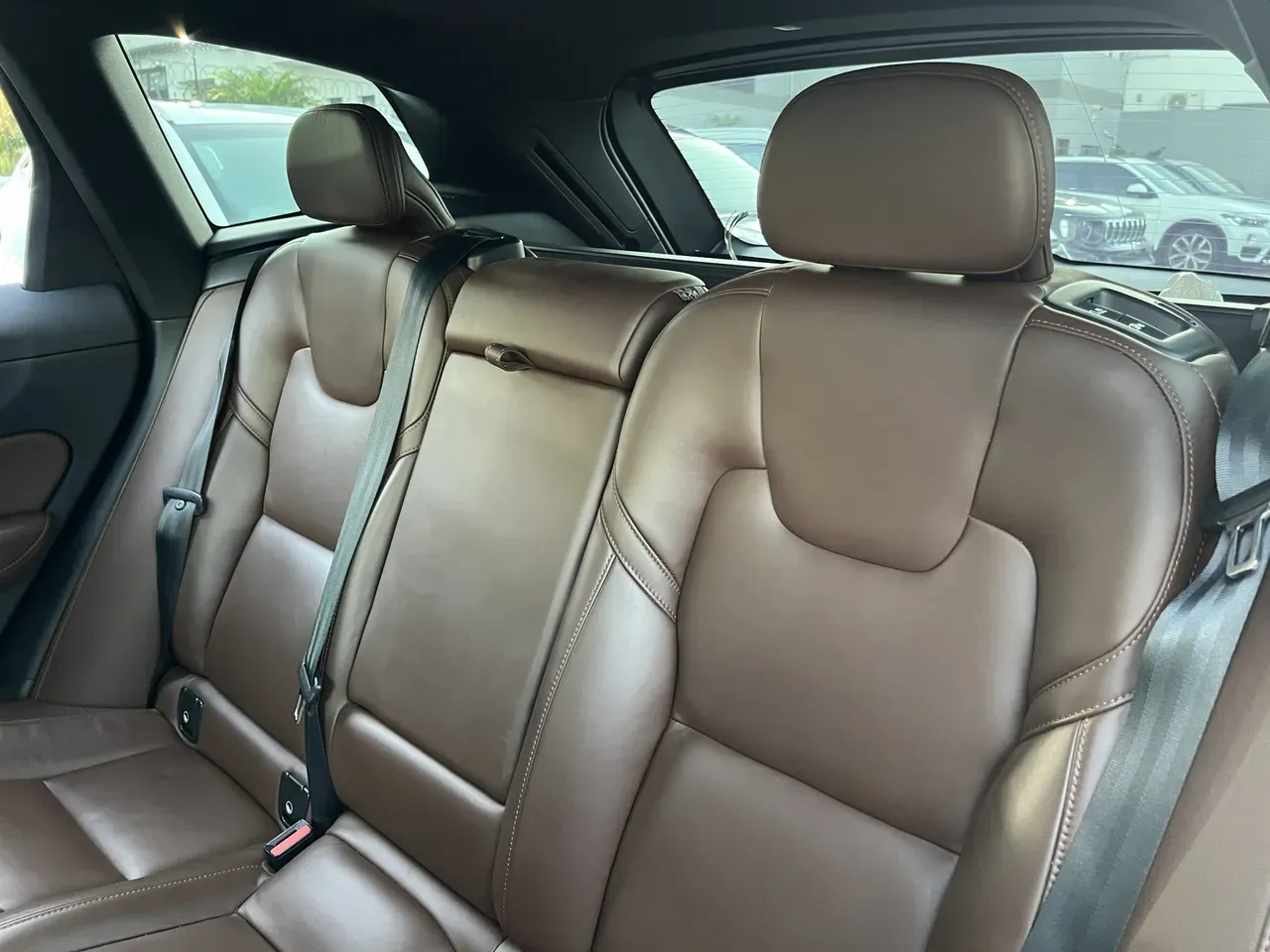 Volvo Xc60 Recharge Plug-in Hybrid - Imagem 11