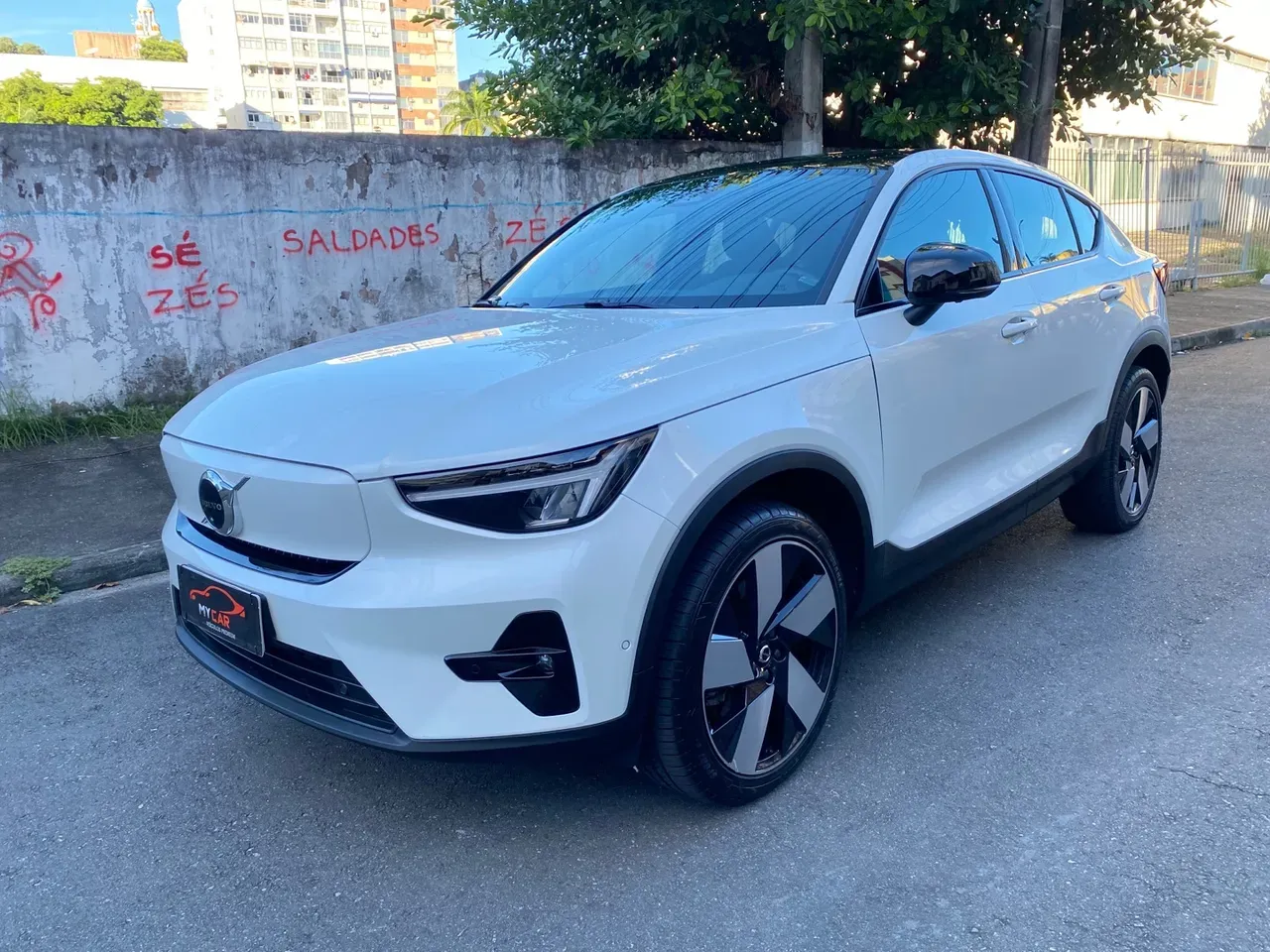 Volvo C40 Recharge - Imagem 3