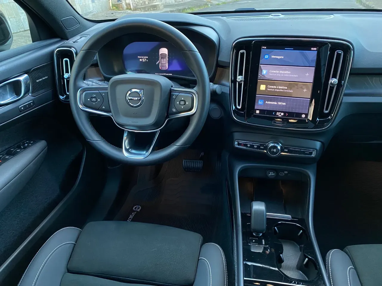 Volvo C40 Recharge - Imagem 9