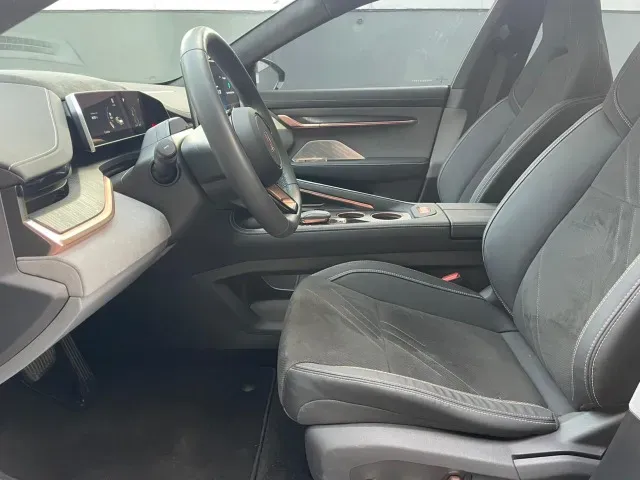 Zeekr 001 - Imagem 16