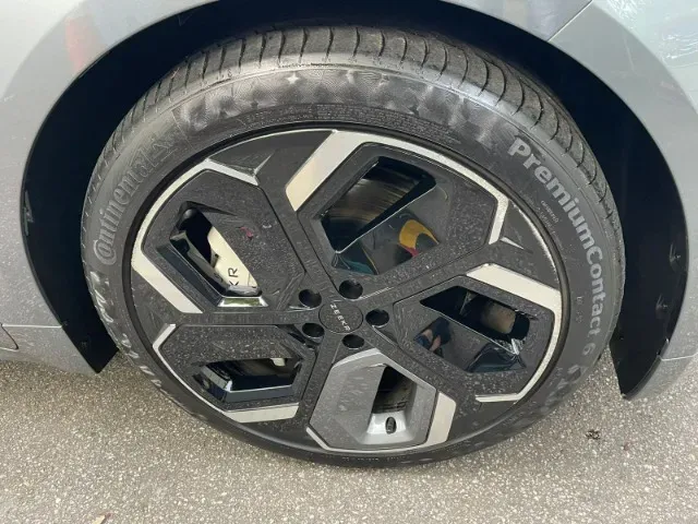 Zeekr 001 - Imagem 18