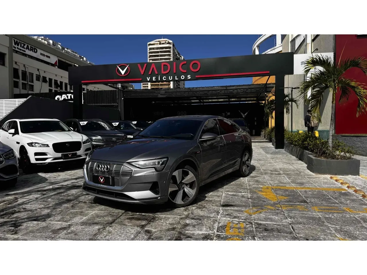 Audi E-tron S Sportback