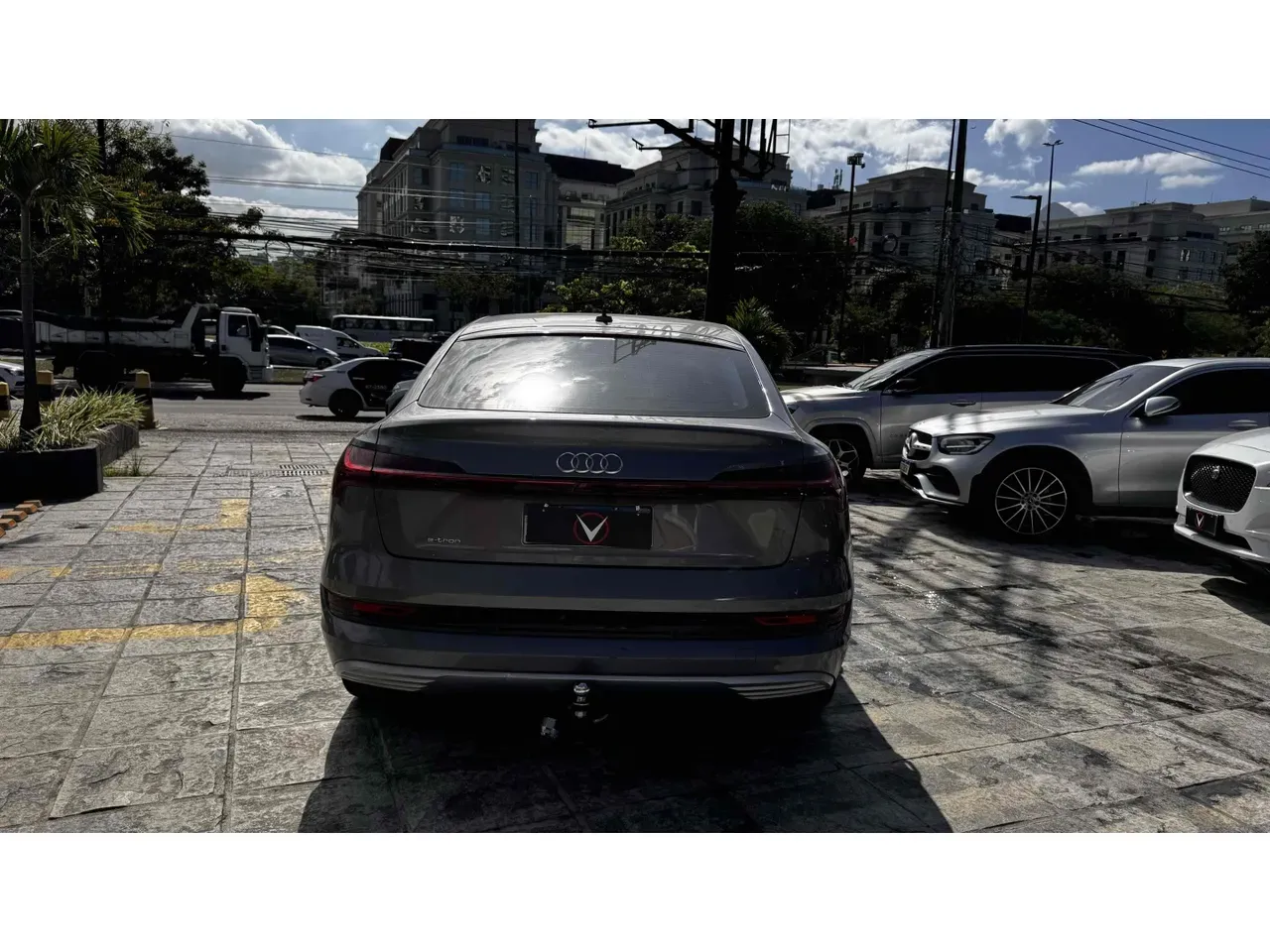 Audi E-tron S Sportback - Imagem 4