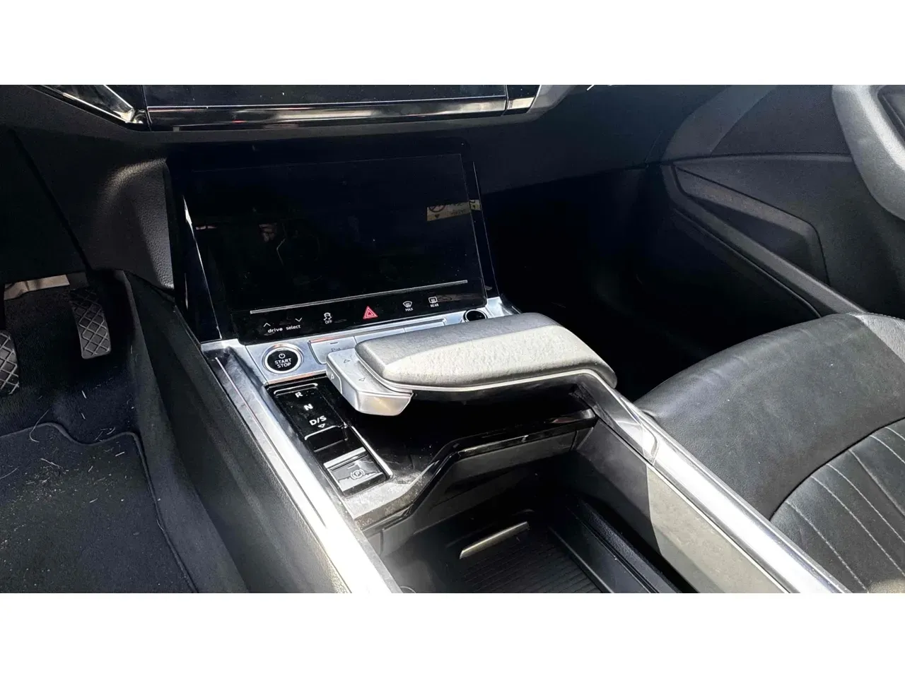 Audi E-tron S Sportback - Imagem 8