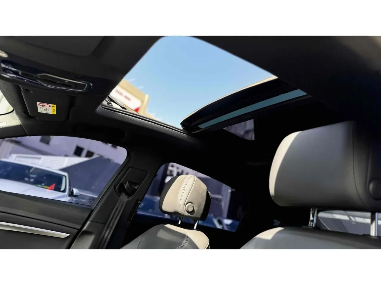 Audi E-tron S Sportback - Imagem 10