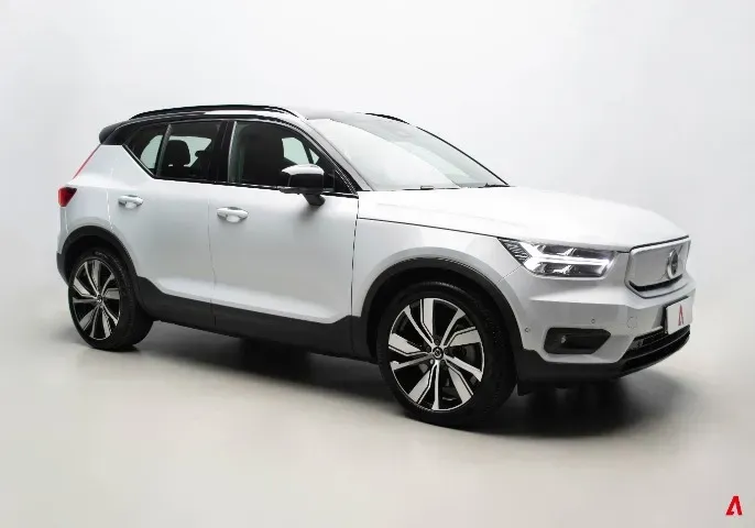 Volvo XC40 Recharge - Imagem 5