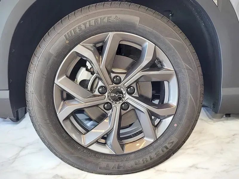 BYD Yuan Pro - Imagem 13