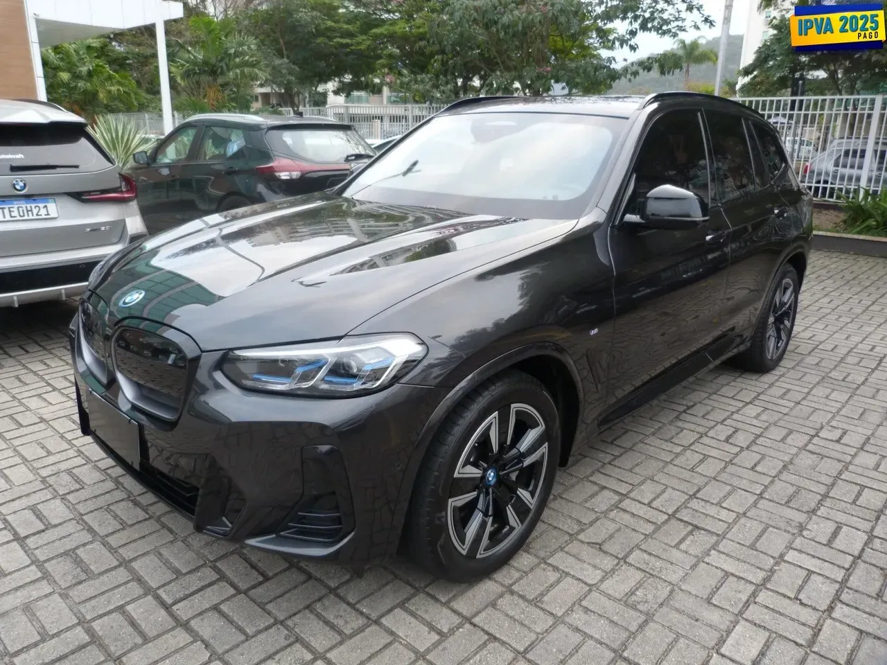 BMW IX3 - Imagem 2