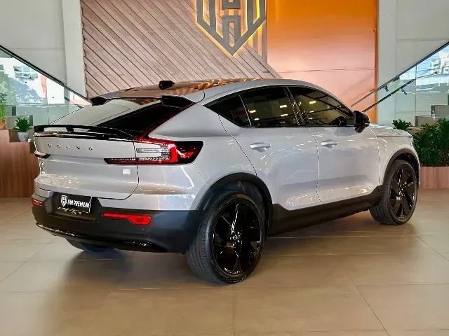 Volvo C40 Recharge - Imagem 3