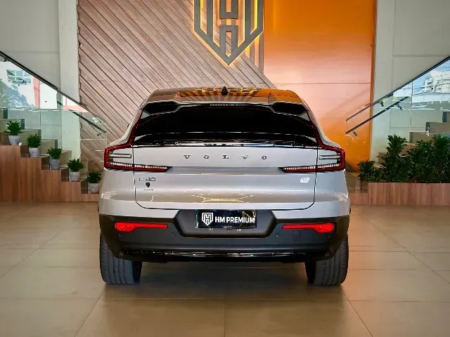 Volvo C40 Recharge - Imagem 4