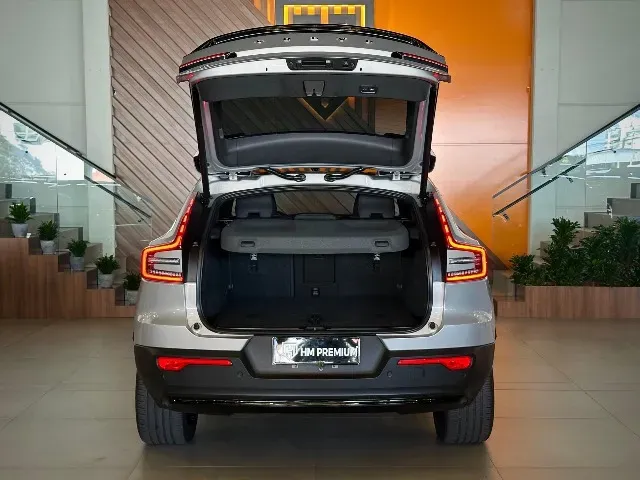 Volvo C40 Recharge - Imagem 5