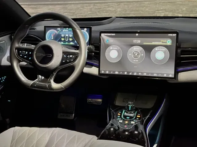 BYD Seal - Imagem 10