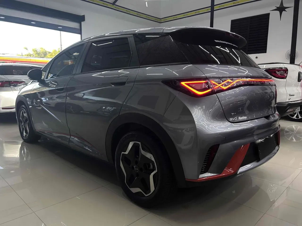 BYD Dolphin - Imagem 12