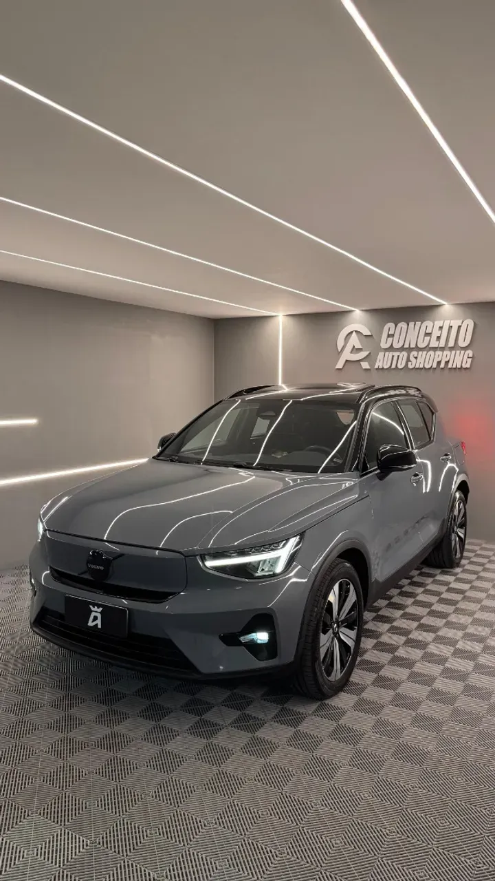 Volvo XC40 Recharge - Imagem 4