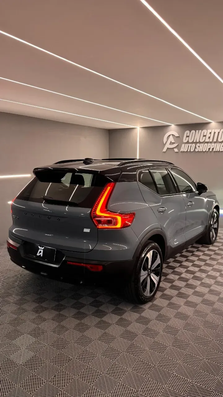Volvo XC40 Recharge - Imagem 5