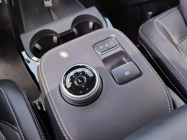 Ford Mustang Mach-e - Imagem 7