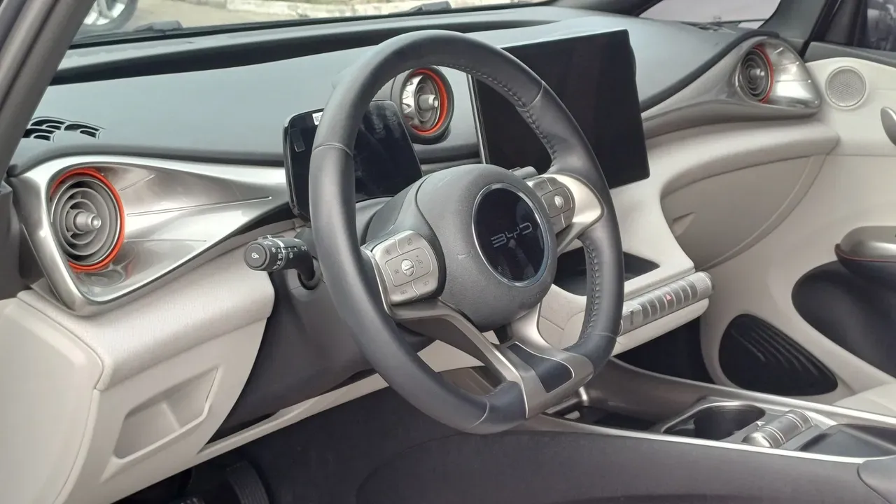 BYD Dolphin - Imagem 9