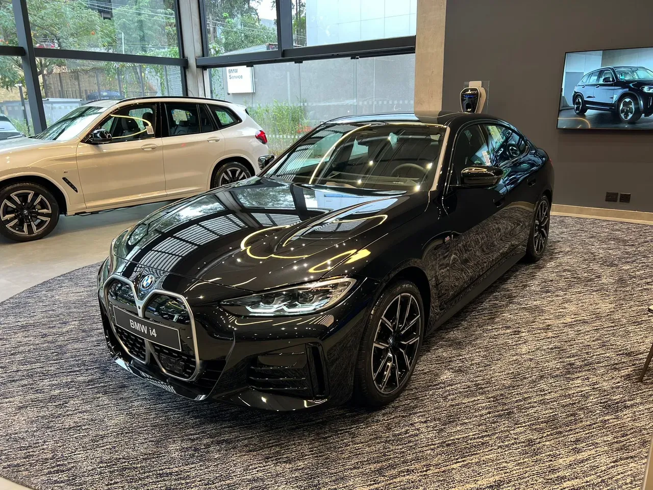 BMW I4 Edrive40 - Imagem 3