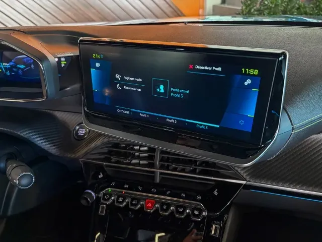 Peugeot E-2008 - Imagem 7