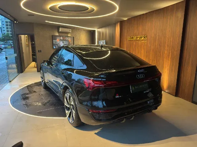 Audi Q8 E-tron - Imagem 3