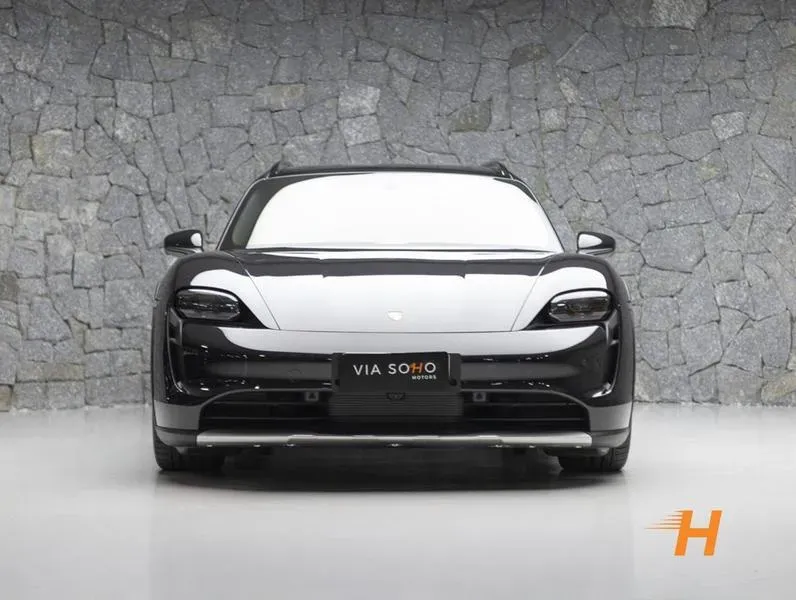 Porsche Taycan - Imagem 2