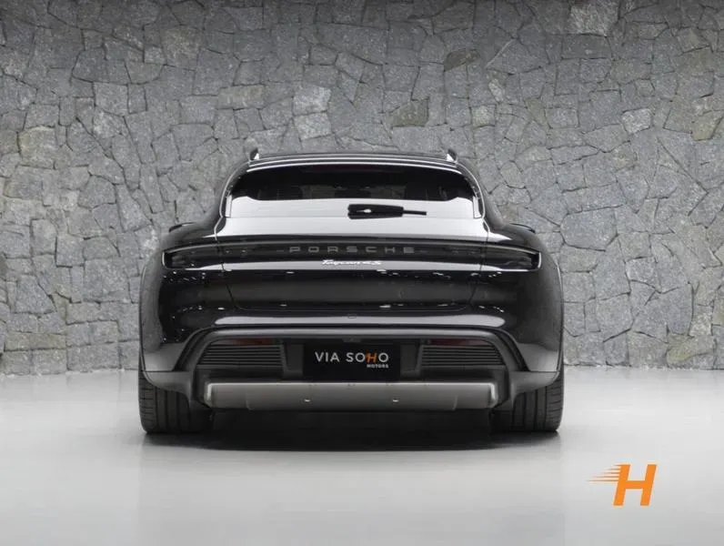 Porsche Taycan - Imagem 4