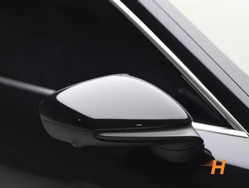 Porsche Taycan - Imagem 18