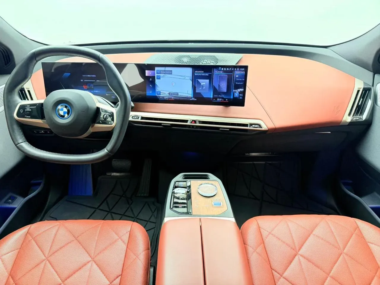BMW Ix - Imagem 11
