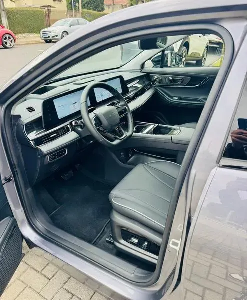 Omoda E5 - Imagem 19