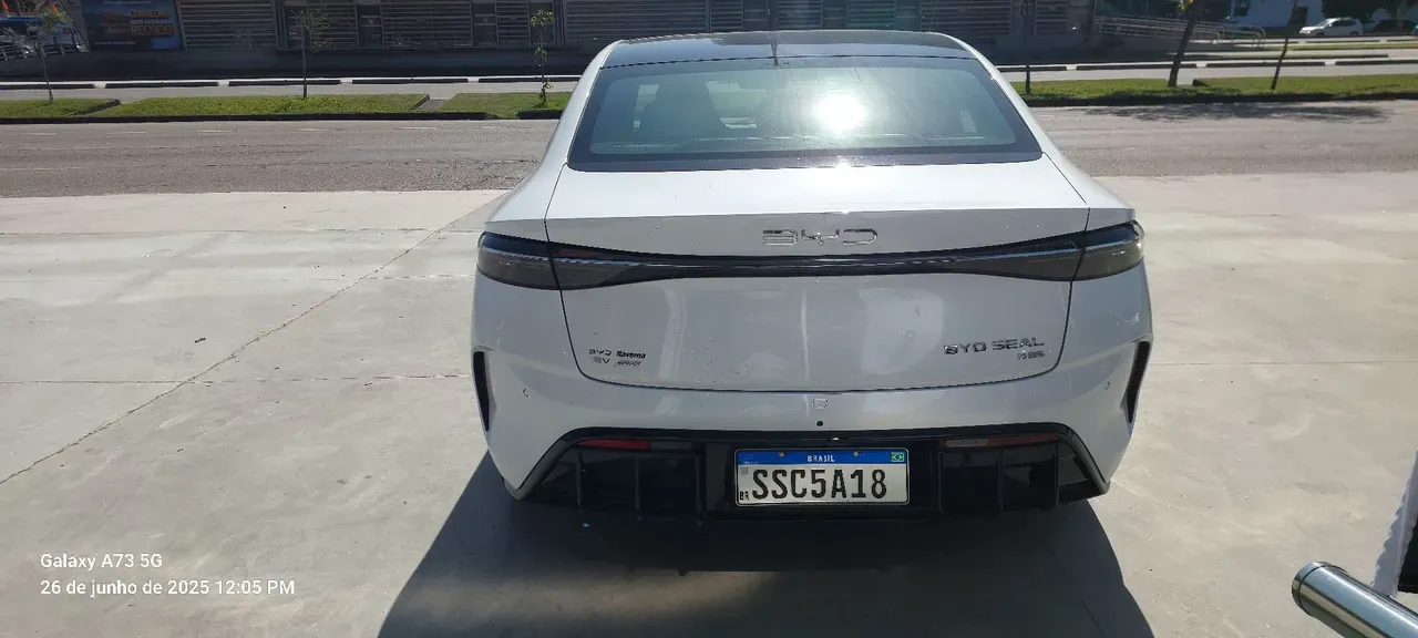 BYD Seal - Imagem 9