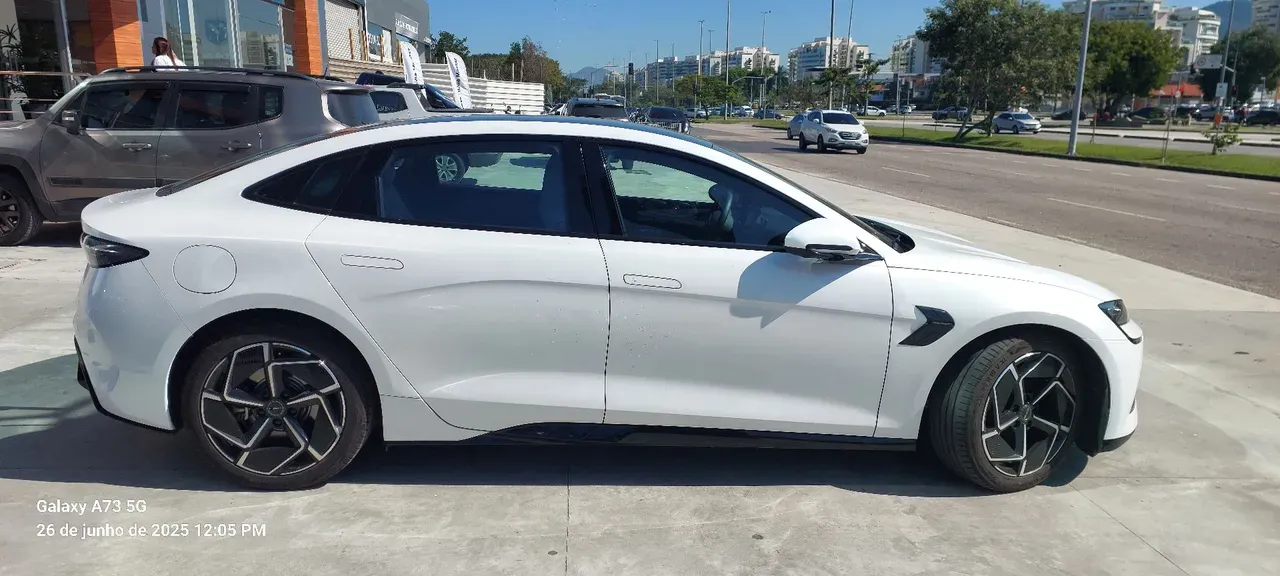 BYD Seal - Imagem 12