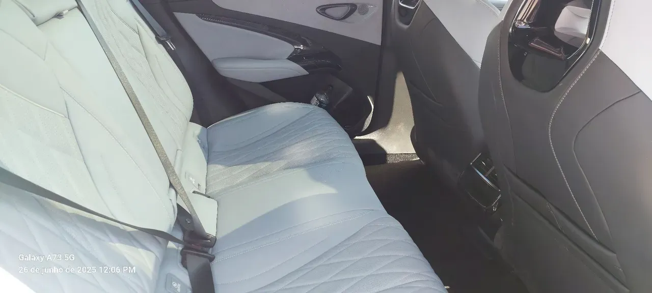 BYD Seal - Imagem 16