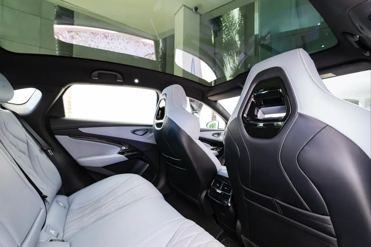 BYD Seal - Imagem 10