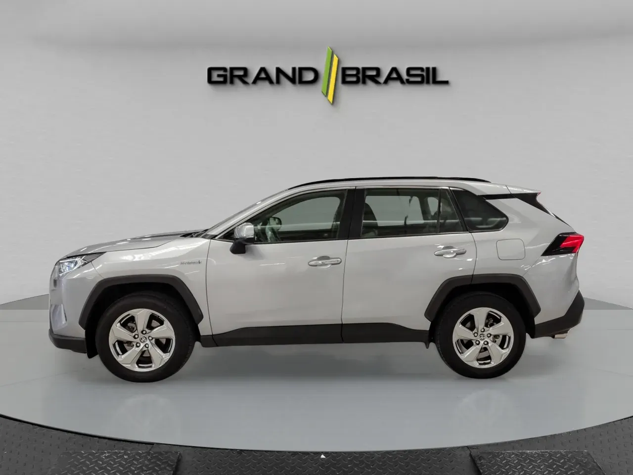 Toyota Rav4 EV - Imagem 6