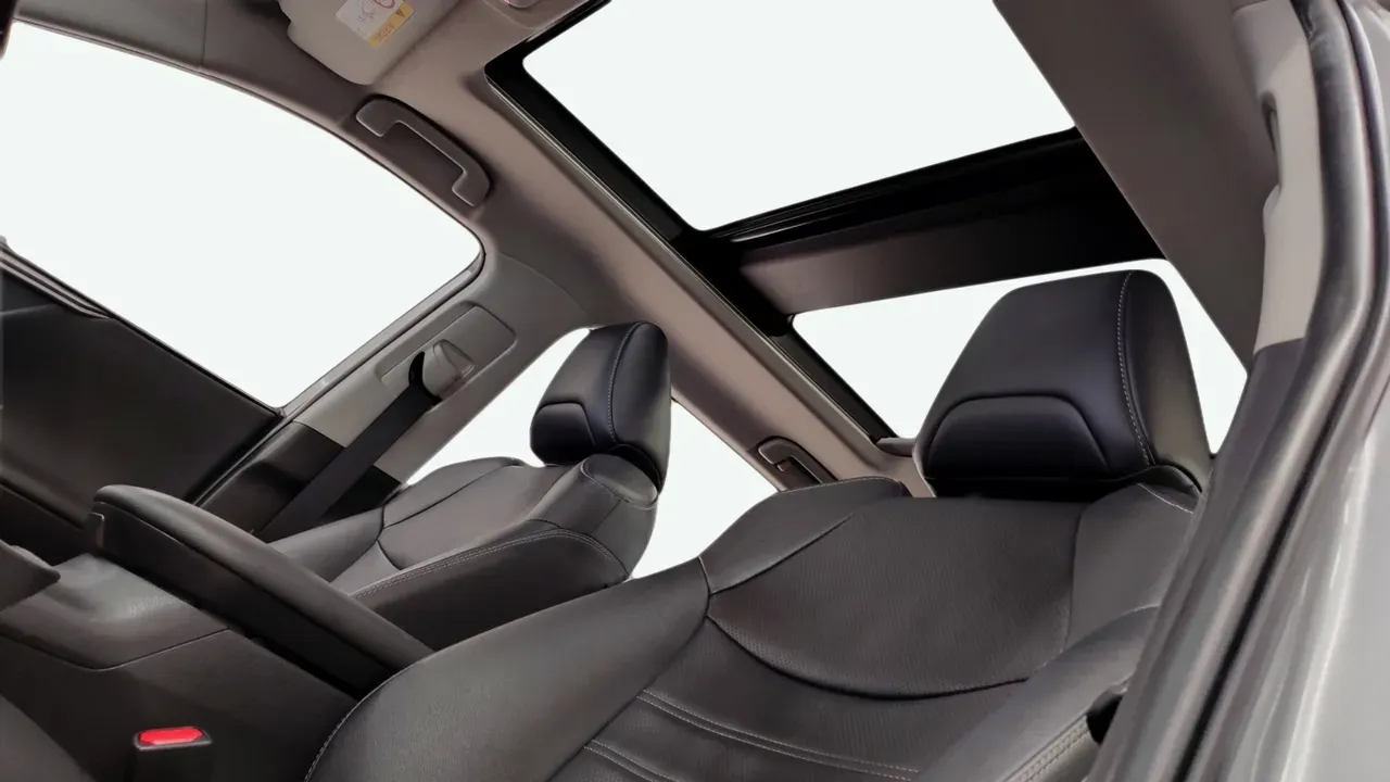 Toyota Rav4 EV - Imagem 11