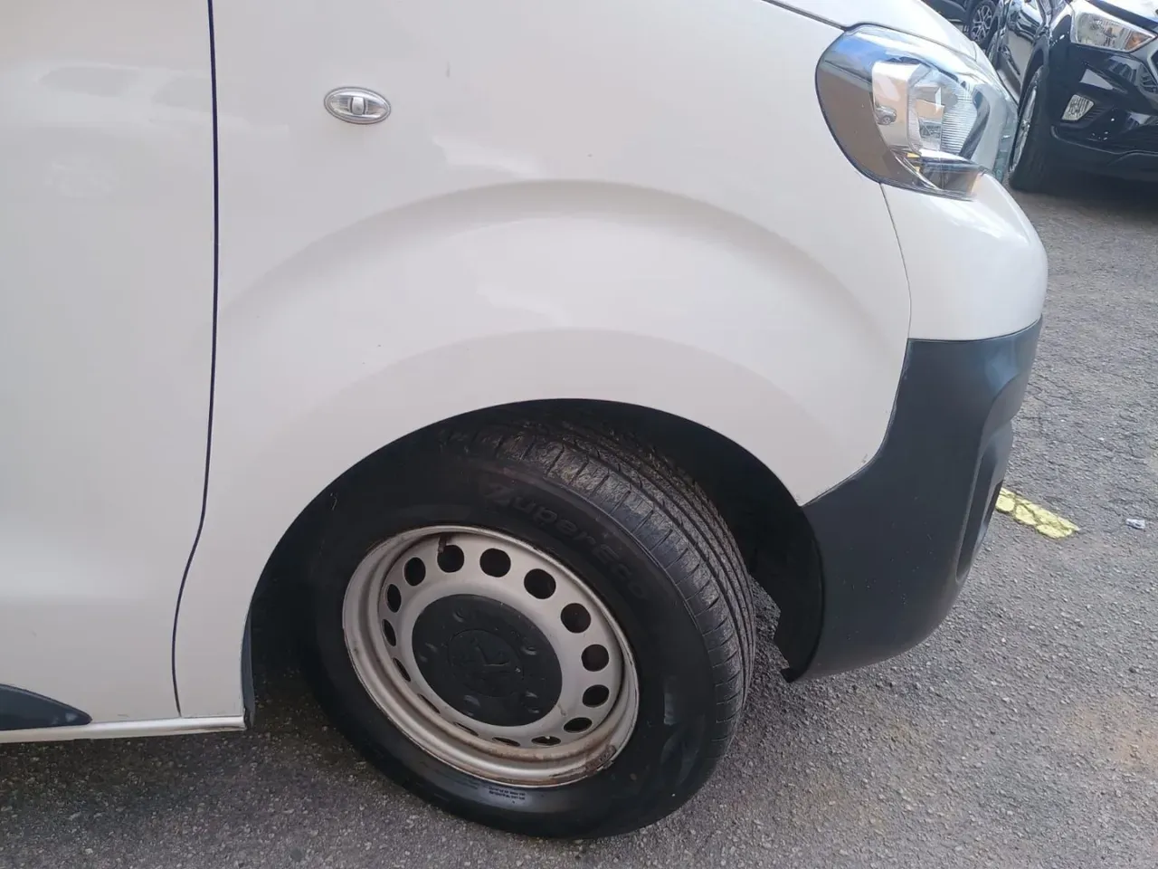 Peugeot E-expert - Imagem 10