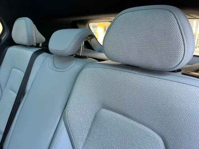 Volvo EX30 - Imagem 10