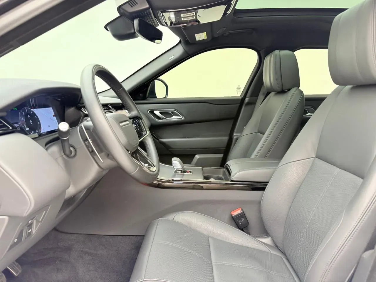 Land Rover Range Rover Velar - Imagem 11