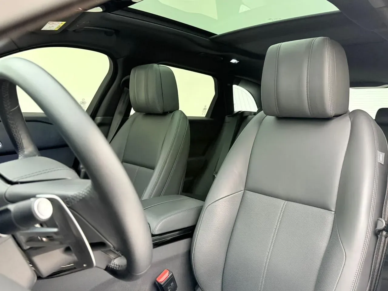 Land Rover Range Rover Velar - Imagem 12