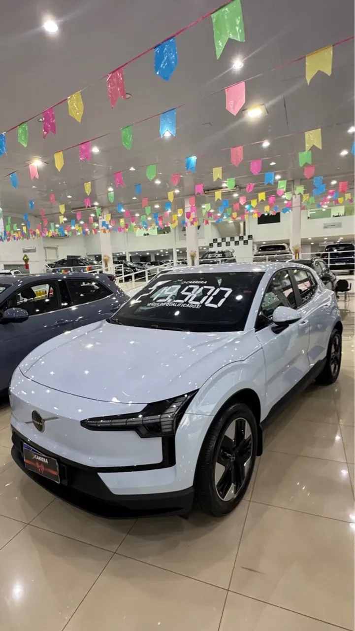 Volvo EX30 - Imagem 2