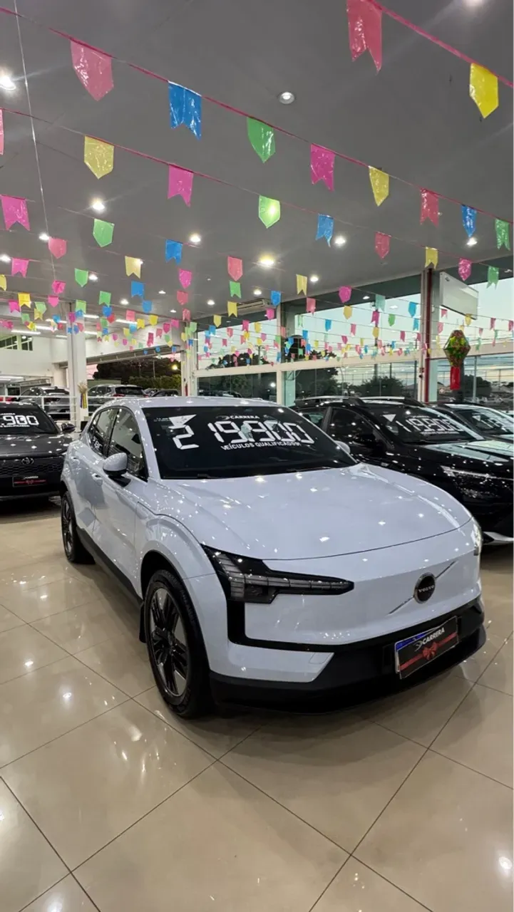 Volvo EX30 - Imagem 3