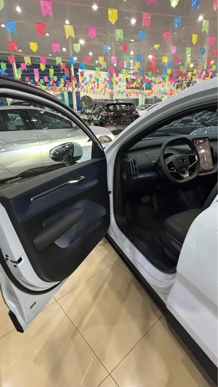 Volvo EX30 - Imagem 6